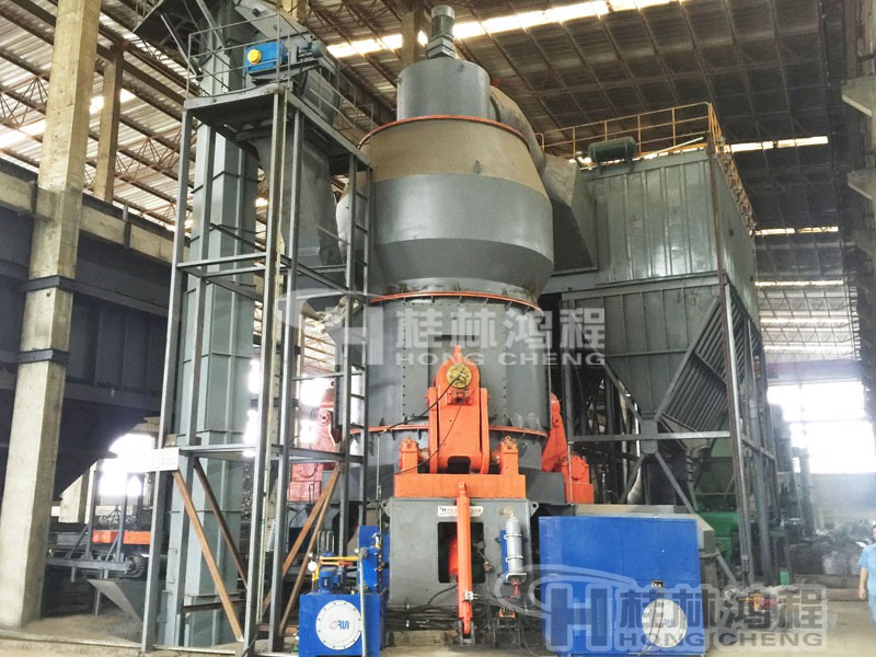 年產(chǎn)30萬噸HLM2900水泥立磨多少錢一臺？