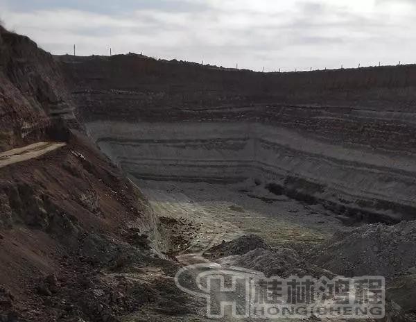 內(nèi)蒙古興和縣膨潤土 內(nèi)蒙古興和縣膨潤土