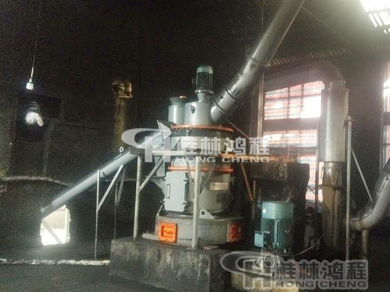 石油焦粉生產(chǎn)設(shè)備 4r型3216雷蒙磨粉機(jī)價格 石油焦粉生產(chǎn)設(shè)備 4r型3216雷蒙磨粉機(jī)價格