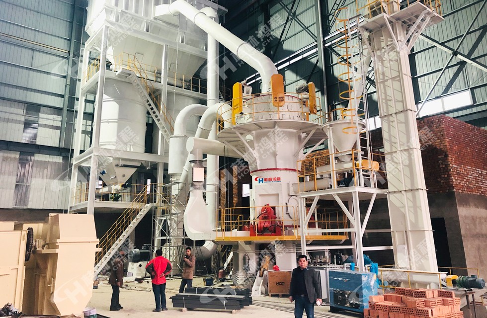 超細(xì)粉打礦石粉機(jī)器磨機(jī)設(shè)備:HLMX超細(xì)立磨機(jī)型號(hào)參數(shù)多,價(jià)格上百萬(wàn)到上千萬(wàn)不等 HLMX1300超細(xì)粉打礦石粉機(jī)器磨機(jī)設(shè)備:HLMX超細(xì)立磨機(jī)型號(hào)參數(shù)多,價(jià)格上百萬(wàn)到上千萬(wàn)不等